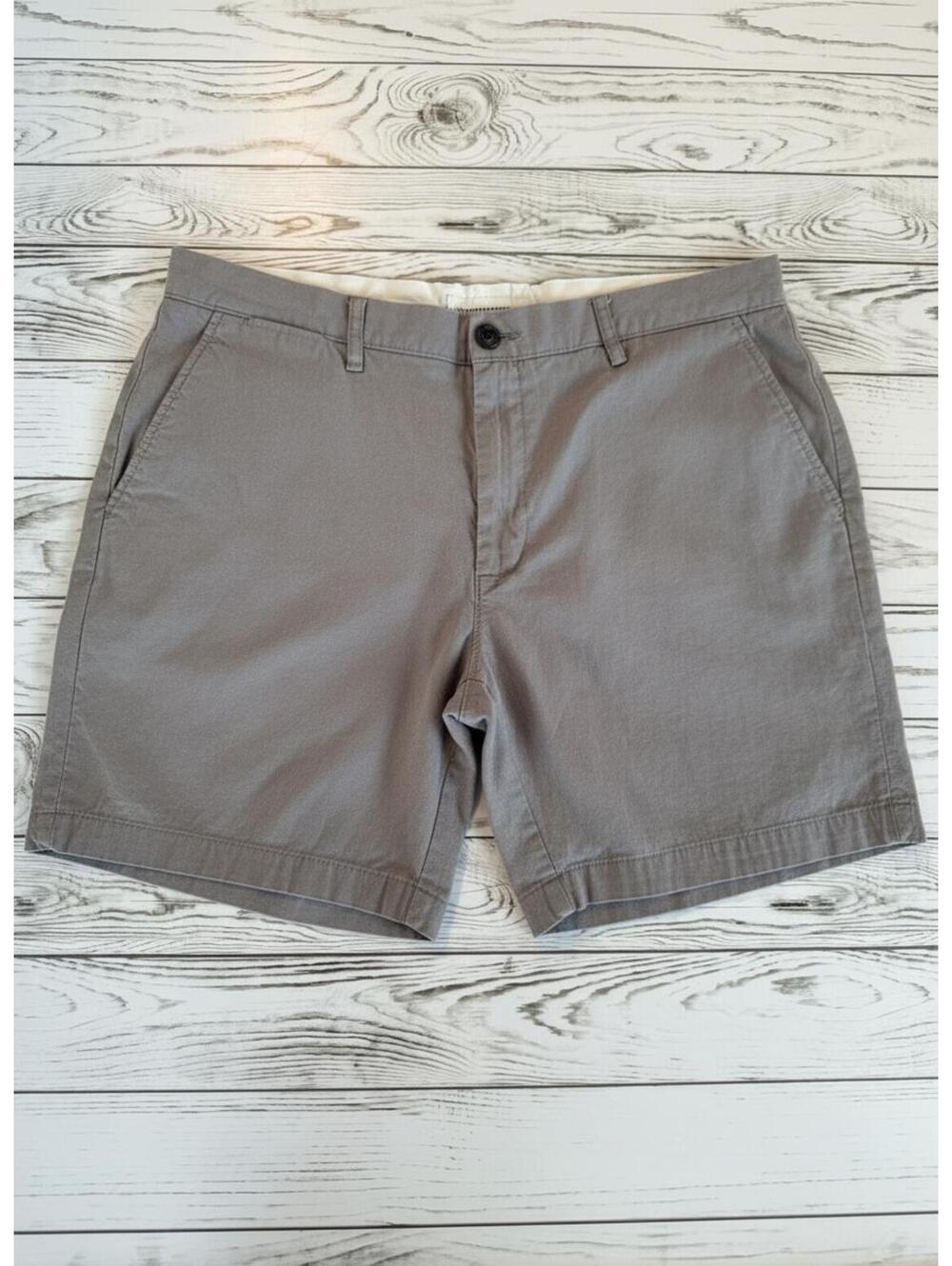 Amazon Essentials Men's 36 Gray Casual Shorts